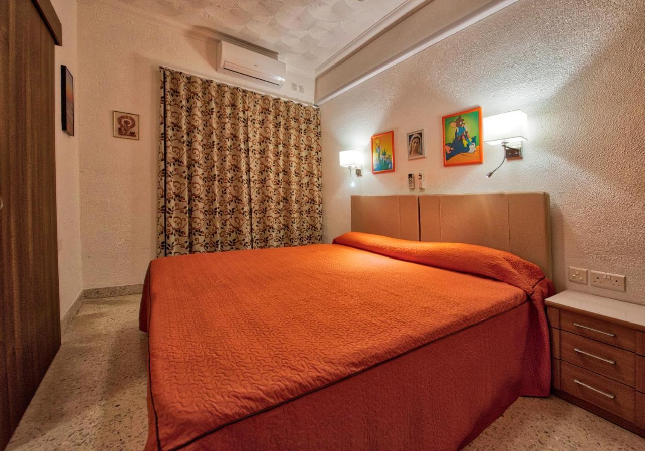 Beachfront With Seaviews No56 Award Winner Unbeatable Location For Closeness To The Sea Ideal For Guests Looking For Winter Spring And Autumn Breaks In Sunny Malta Also Ideal For Coastal Hikers